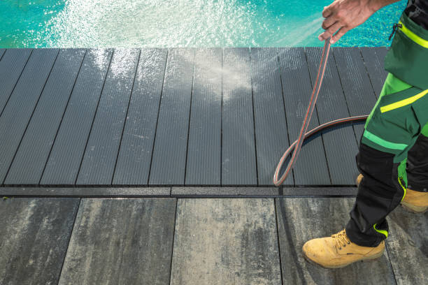 Best Sidewalk Pressure Washing  in Victoria, MN